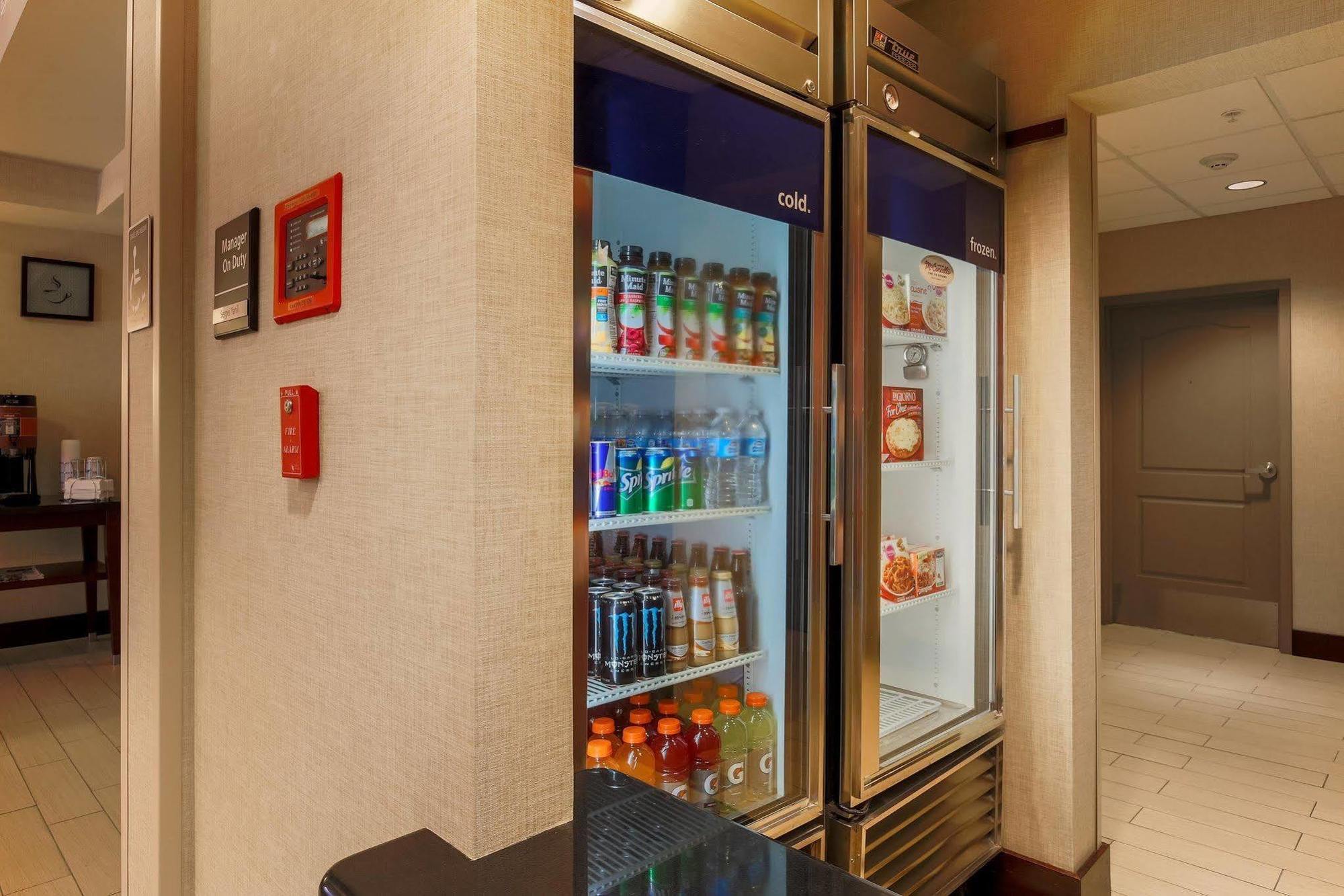 Hampton Inn Santa Barbara/Goleta Extérieur photo